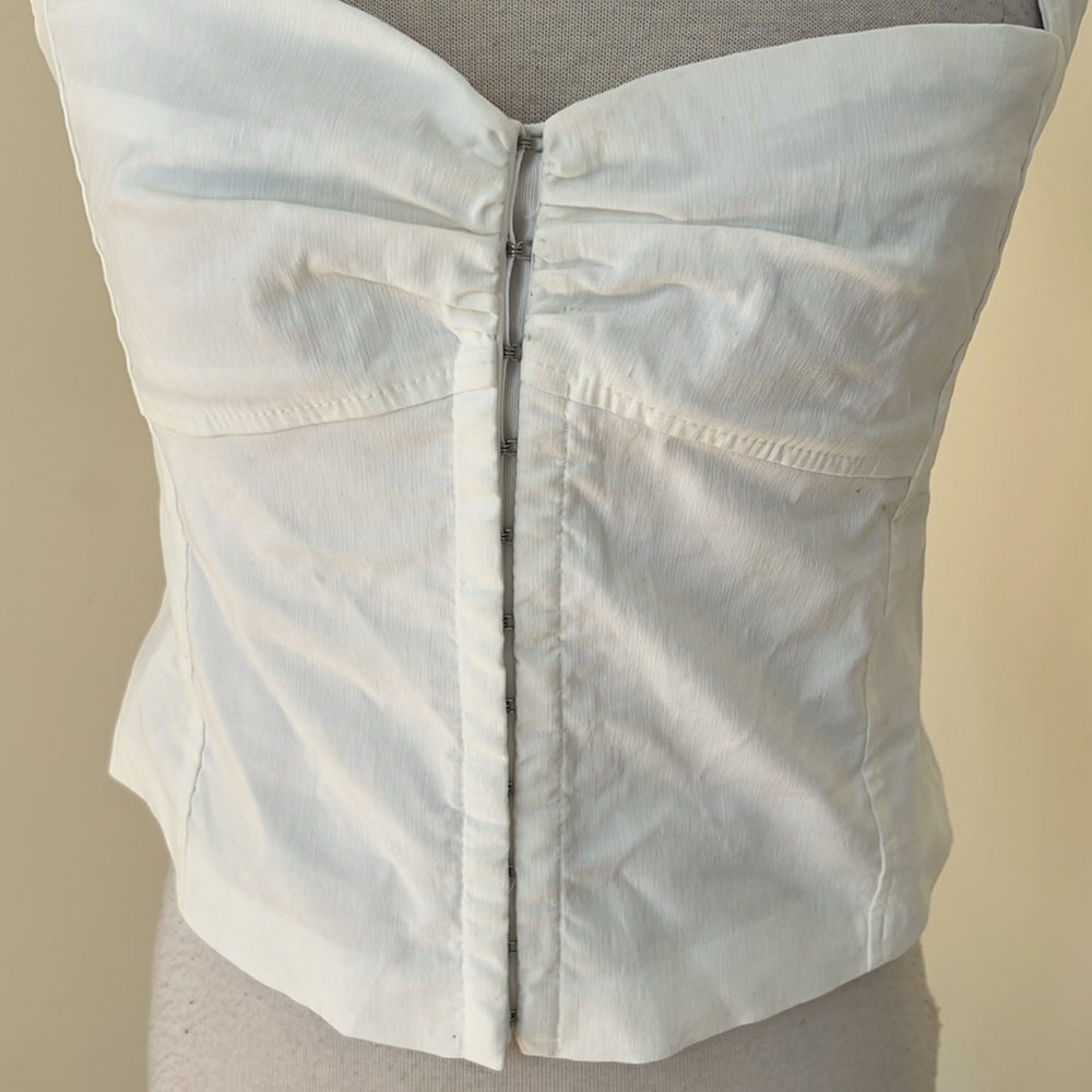New! Zara Evru  medium Halter smocked back Top . - Picture 3 of 9